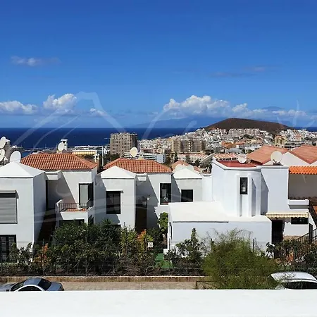 Διαμέρισμα Royal Seaview *